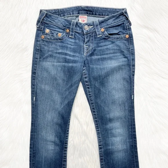 True Religion Straight Leg Low Rise Medium Wash Logo Embroidered Jeans - Picture 4 of 10